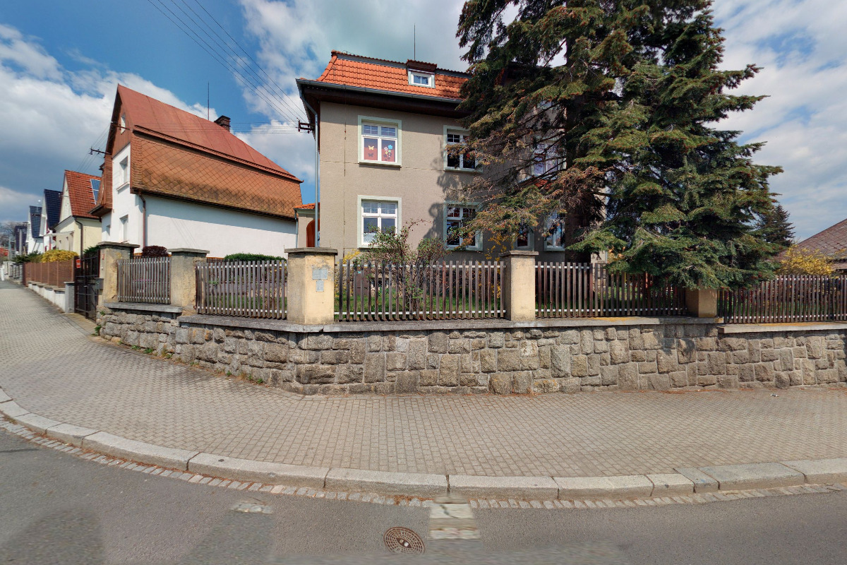 Základní škola a Mateřská škola Tachov foto 2