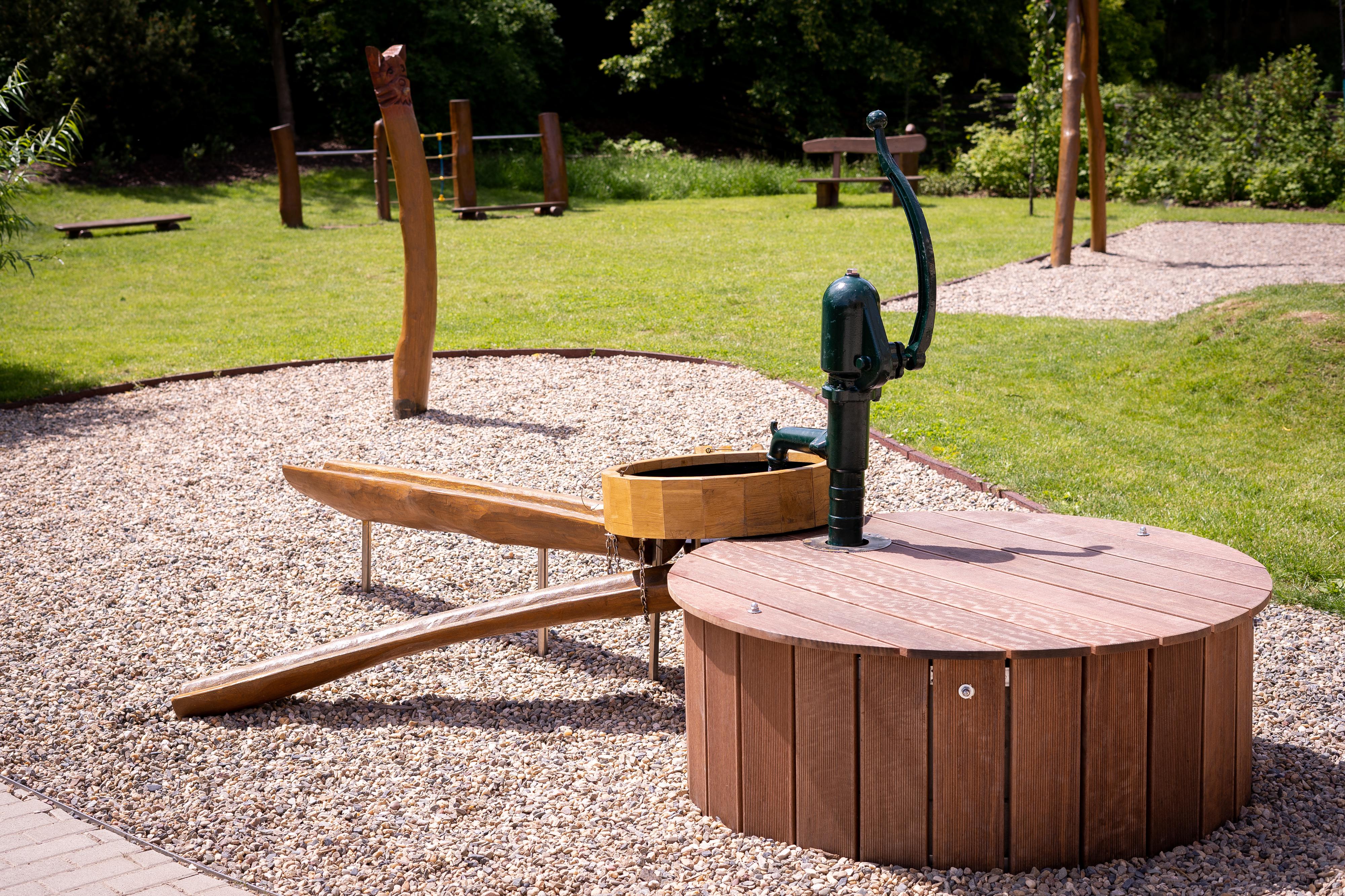 Maxíkova jazyková školka a jesle foto 3