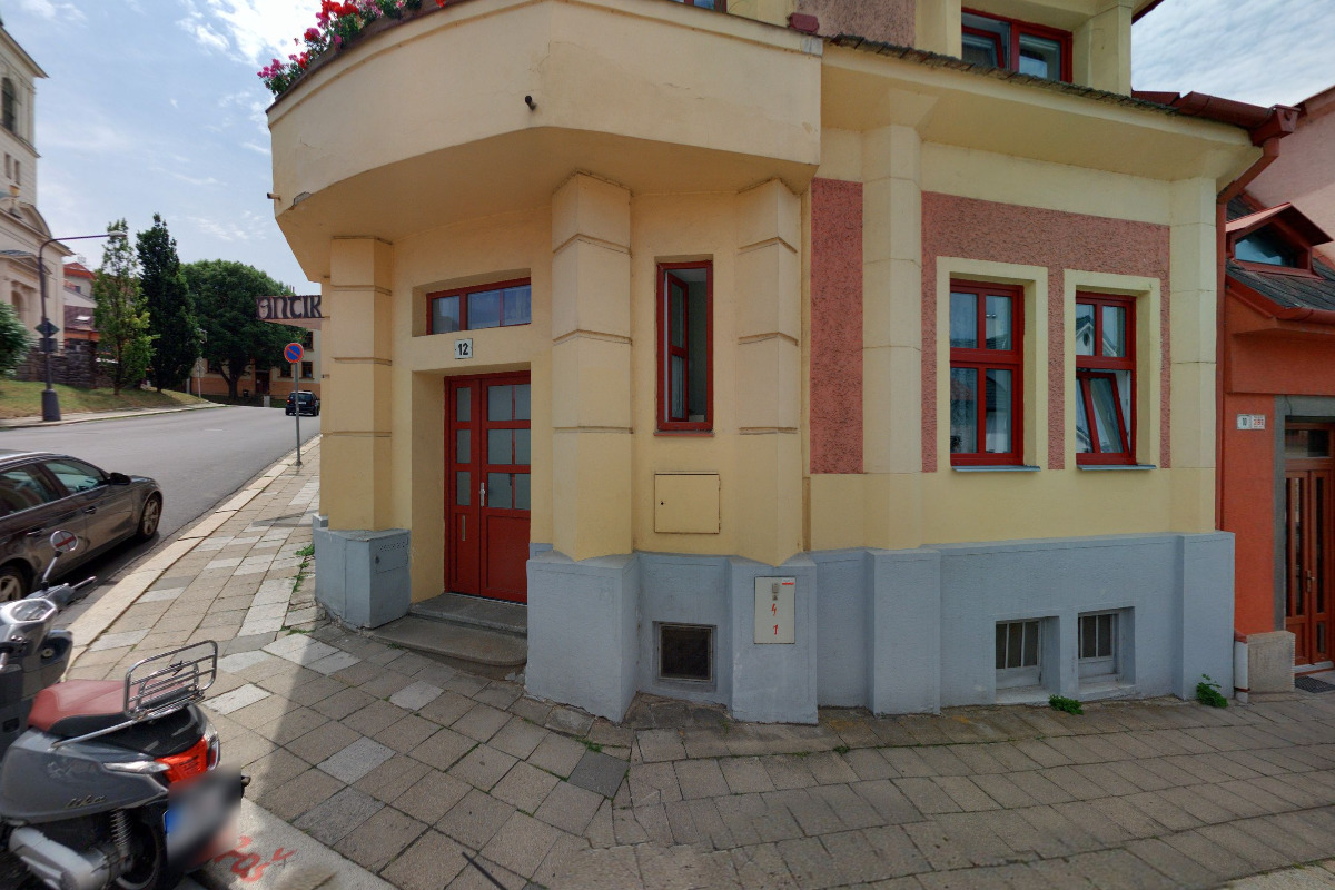 Pavla Mikešová - prodej starožitností foto 2
