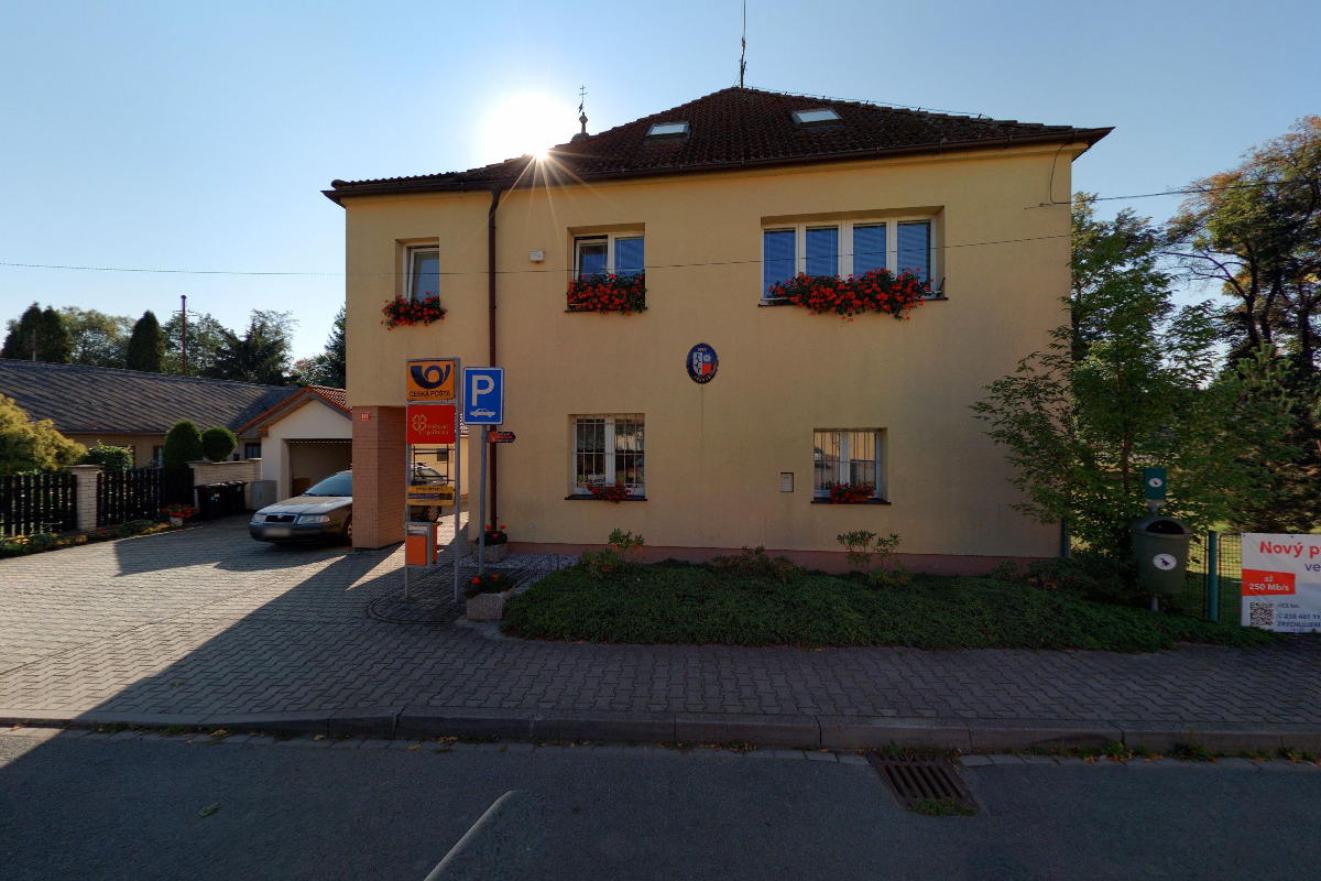 Obecní knihovna Trnová foto 4