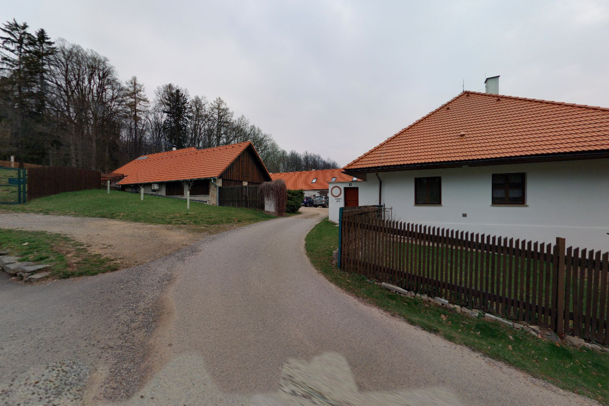 Lesní družstvo Borovná - výkup a prodej zvěřiny foto 2