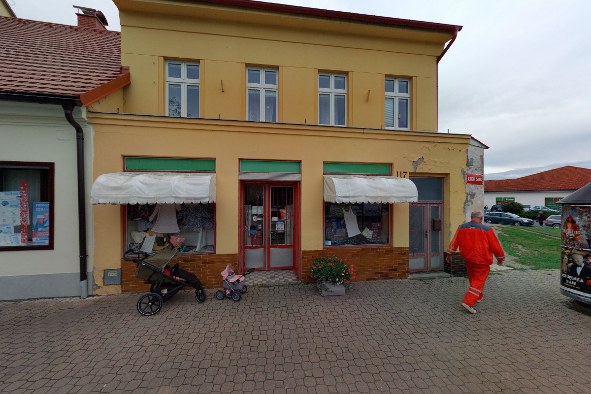 Čistírna peří Mareš