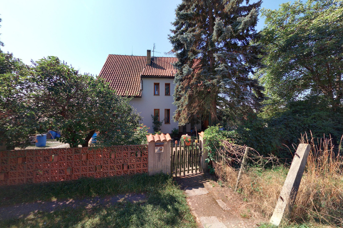 STAVITELSTVÍ ŠTROUGAL