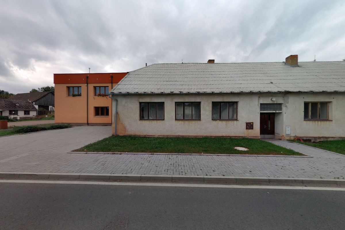 Nové Mitrovice - obecní úřad foto 5