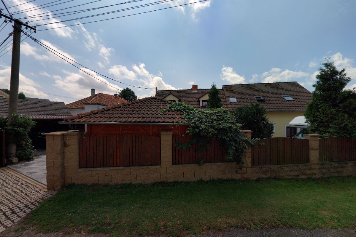 Chaloupka v Líšné u Zbiroha foto 2