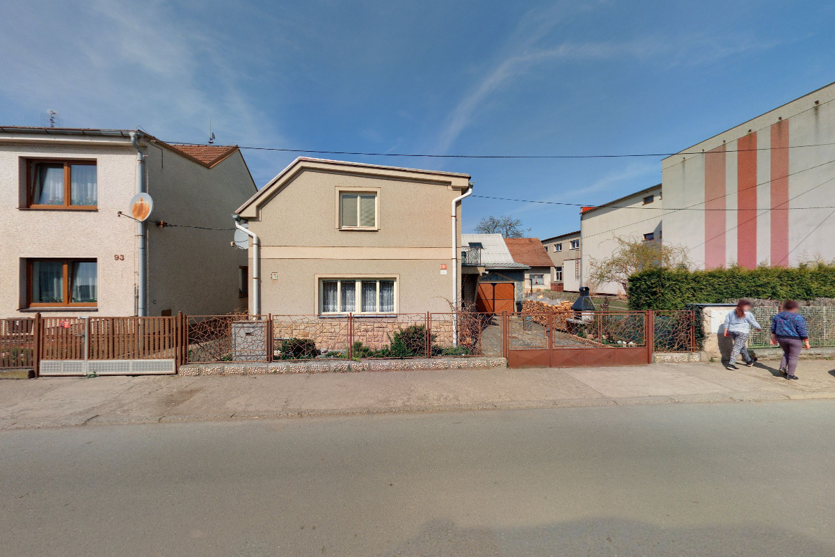 ZŠ a MŠ, Chomutice