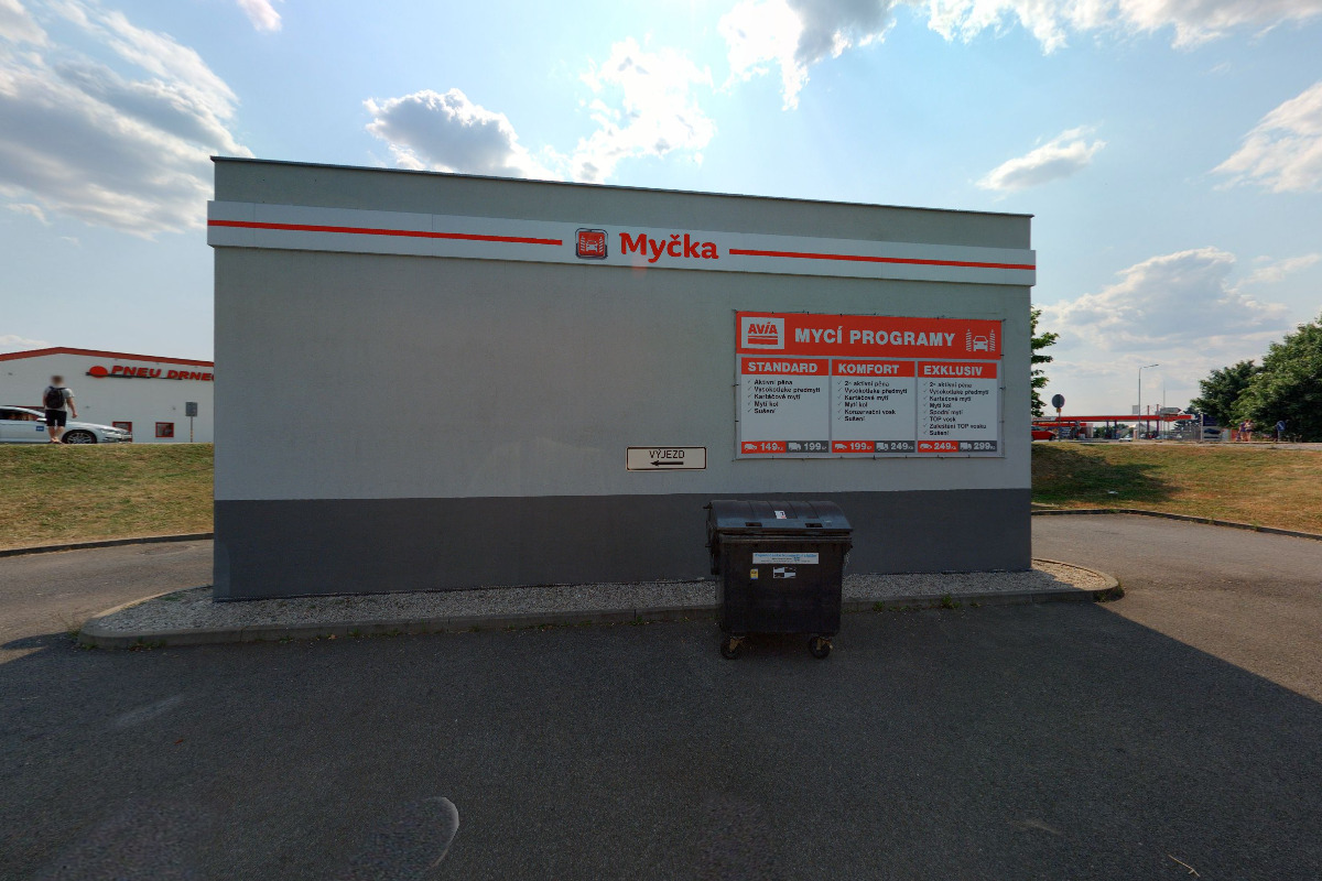 Automyčka AVIA