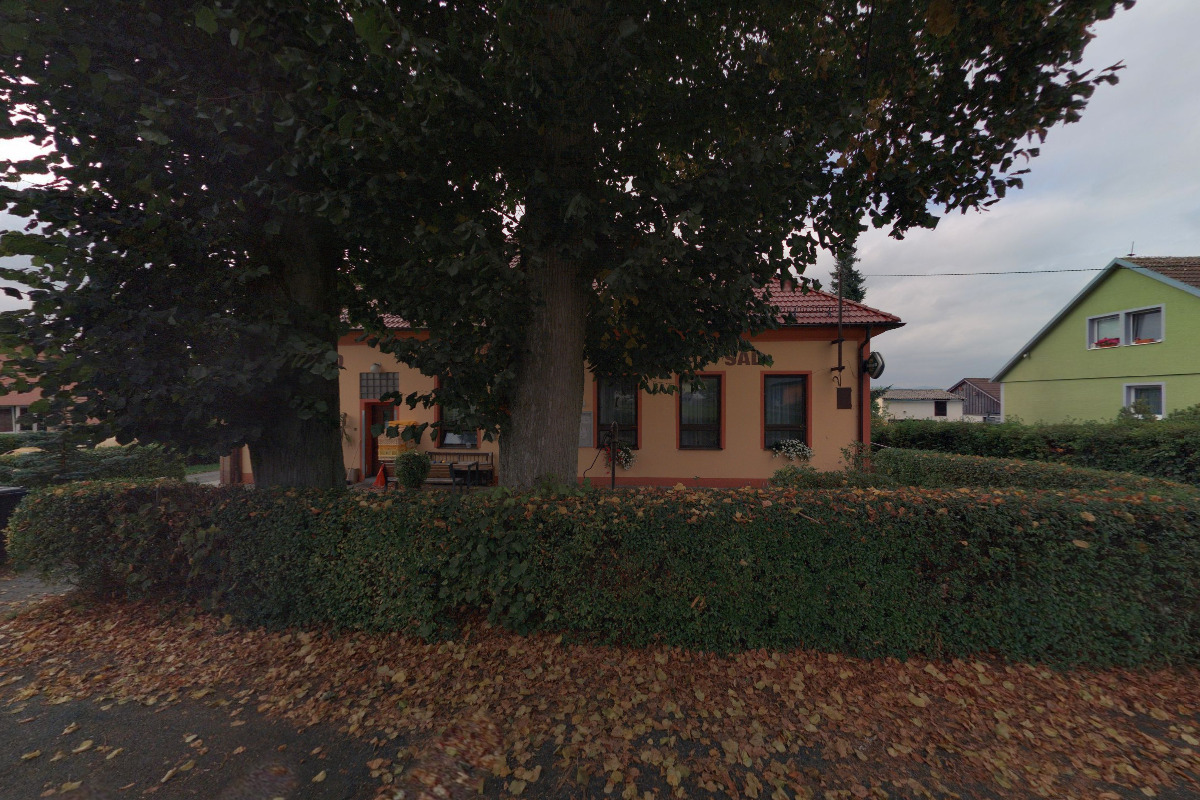 Pelechy - obecní úřad