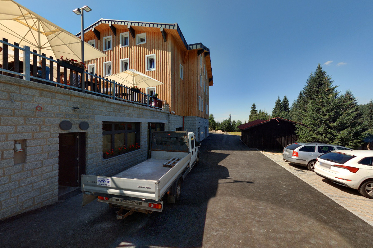 Dobíjecí stanice elektromobilů Smědava