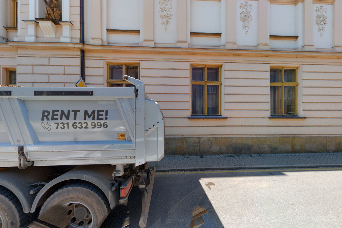 UFFO - půjčovna kostýmů