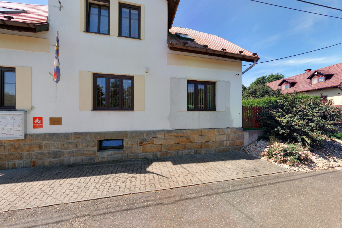 Litíč - obecní úřad foto 3