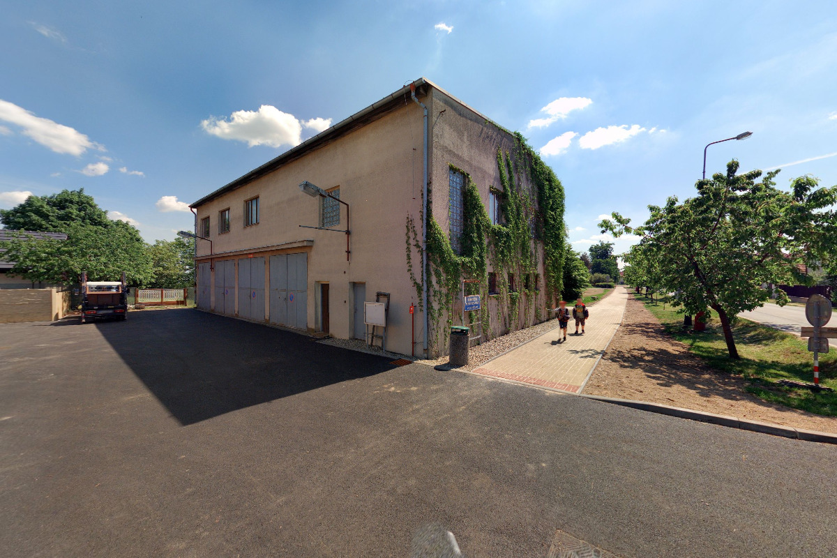 Knihovna městyse Loučeň