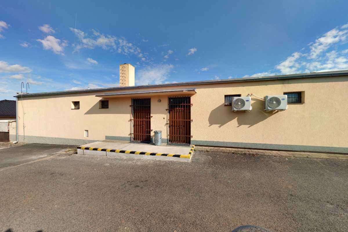 JEDNOTA, spotřební družstvo v Podbořanech - COOP foto 2