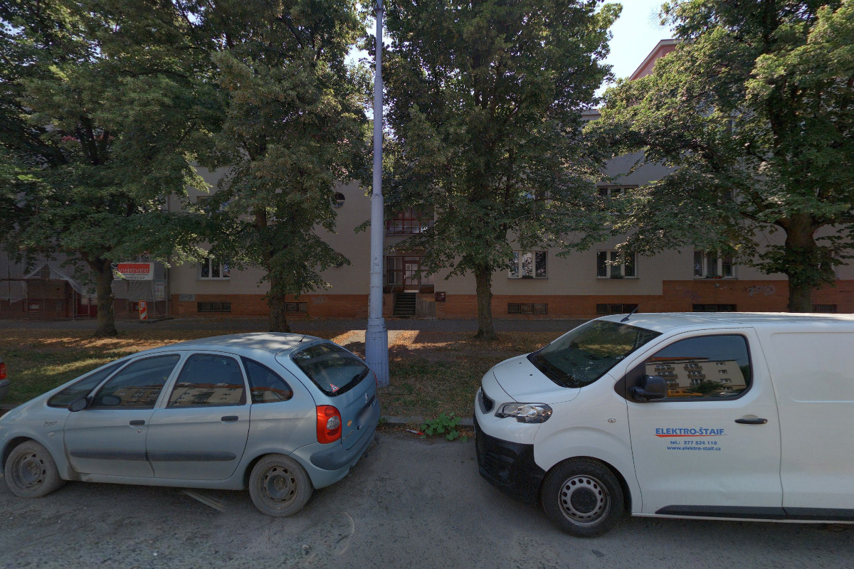 DZS ELEKTROSTAV - František Sadílek foto 2