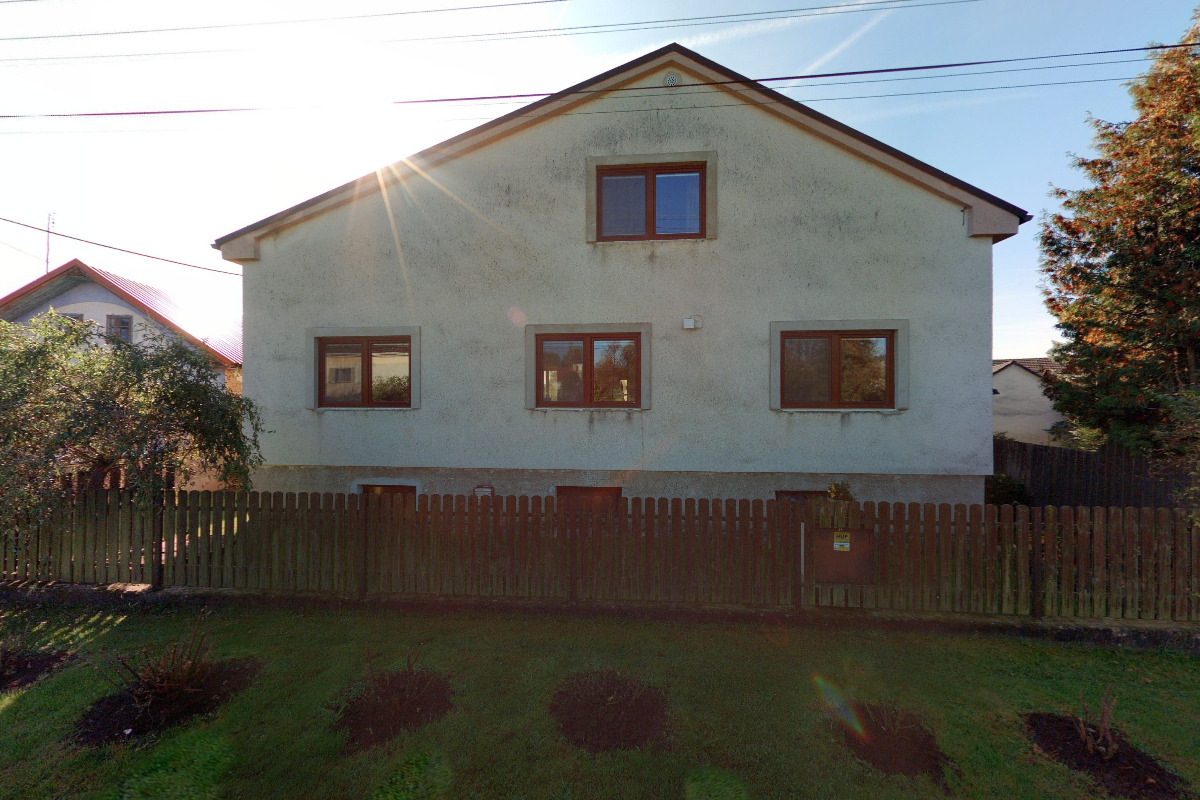 AQUA - INVEST Praha, spol. s r.o.