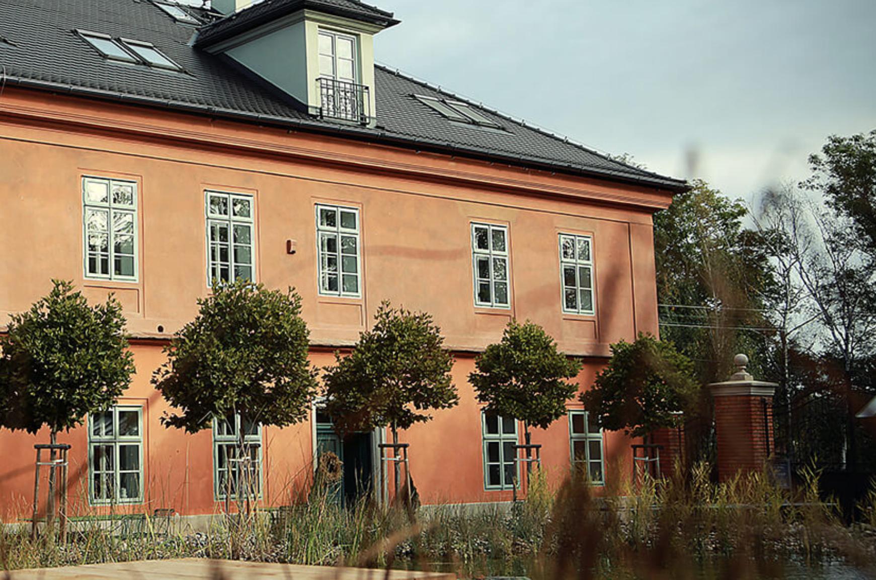 VICTORIA GARDEN, s.r.o.