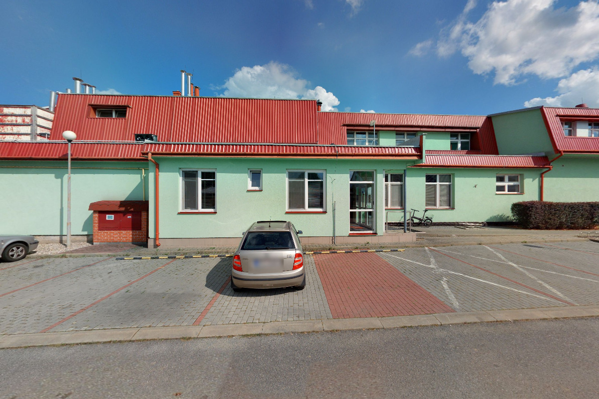 Uzenářství a lahůdky Sláma, s.r.o.