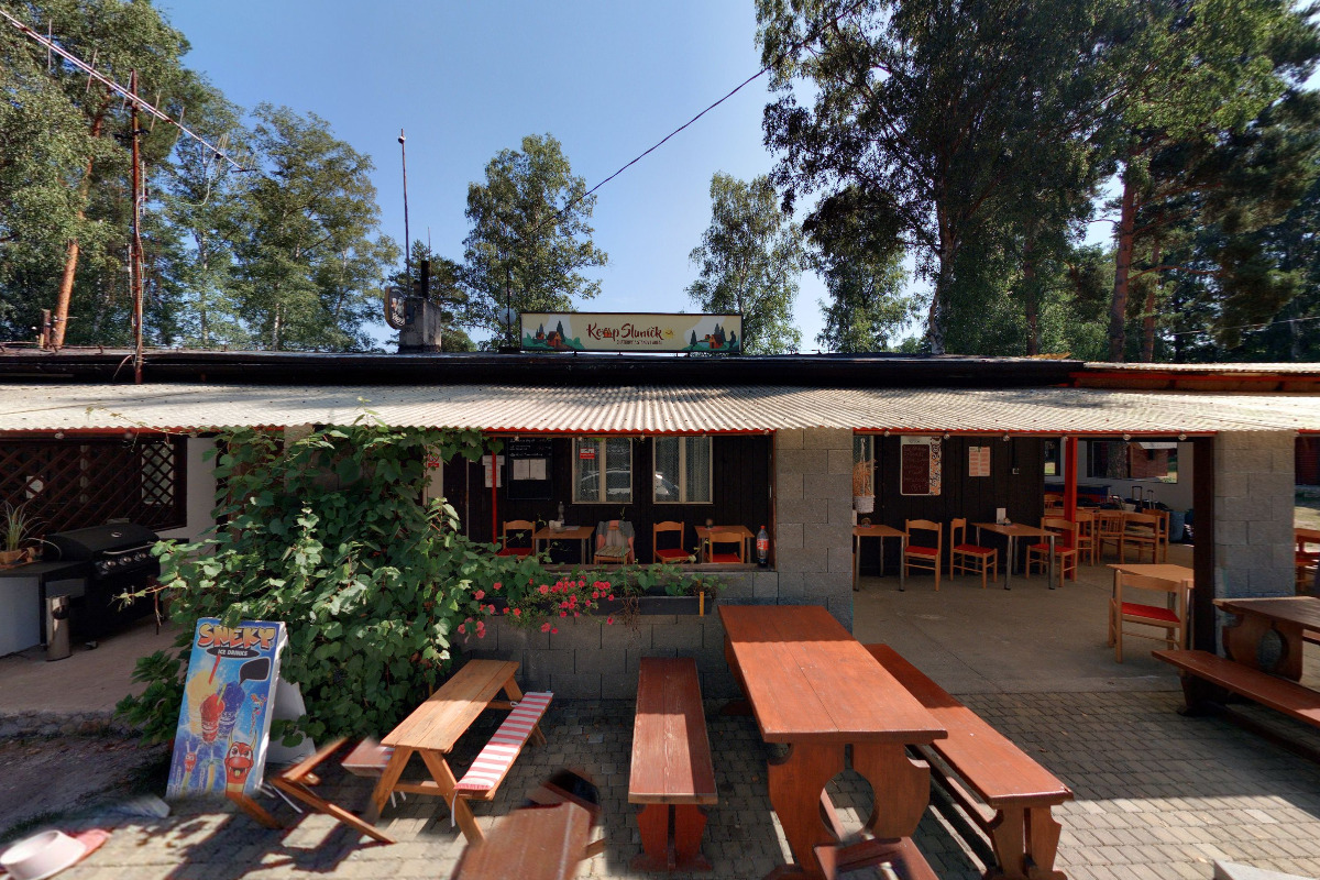AutoKemp, chatky a restaurace Sluníčko