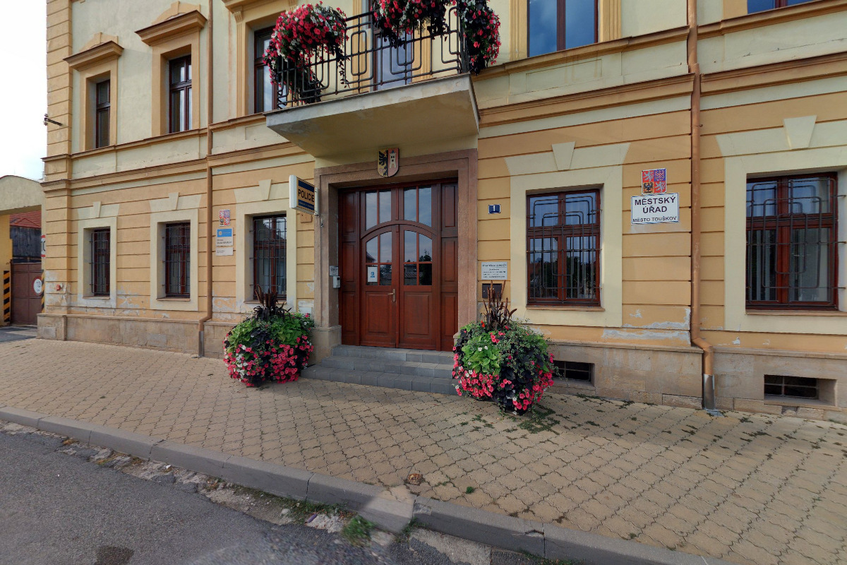 MÚ Město Touškov - Bytový odbor foto 2