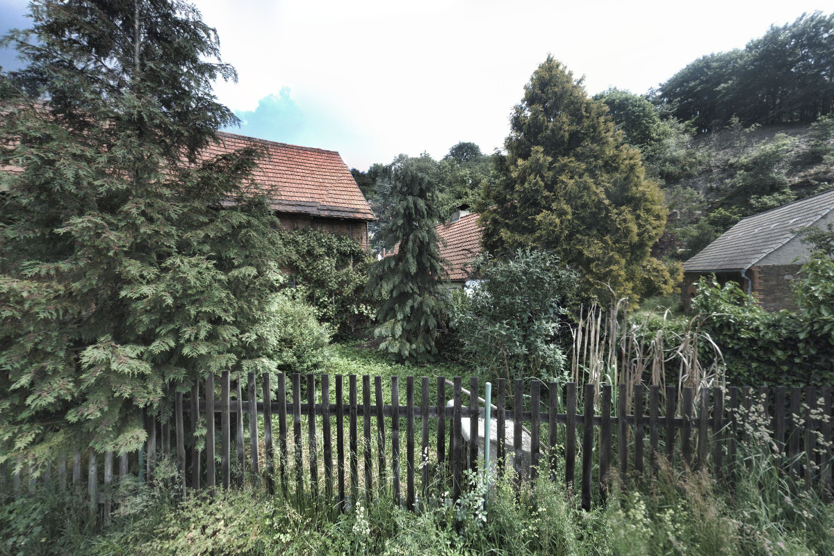 Chaloupka v srdci Křivoklátska