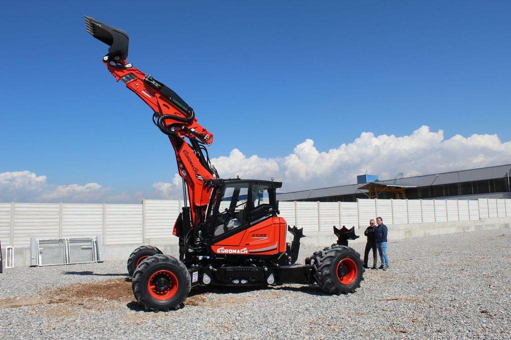 Prodej a servis kráčivých rypadel