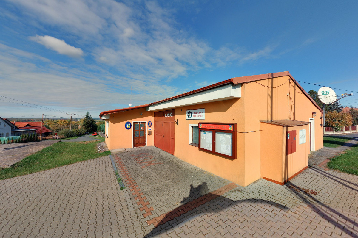 Lipec - obecní úřad foto 3