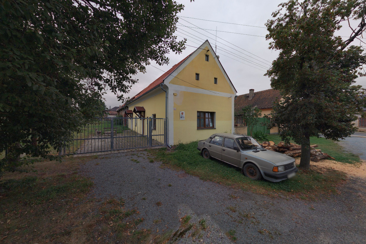 Knihovna Vodní Újezd