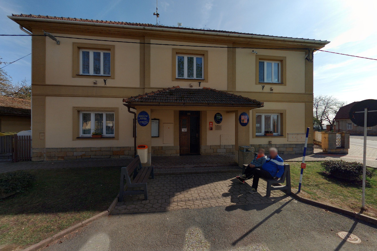 Místní knihovna Chomutice