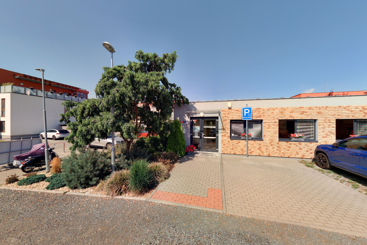 Spolek Červené Jablíčko