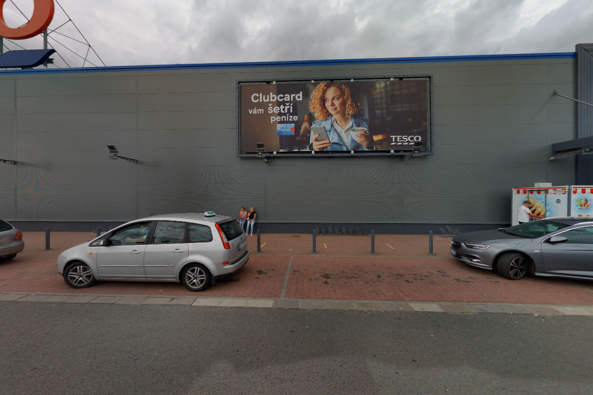 Raiffeisenbank - bankomat