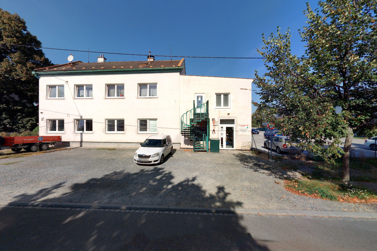 První dámský klub historických vozidel ČR v AČR