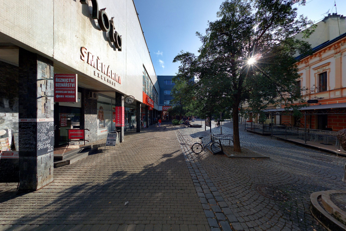 TRAFIKA U PARAPLÍČKA