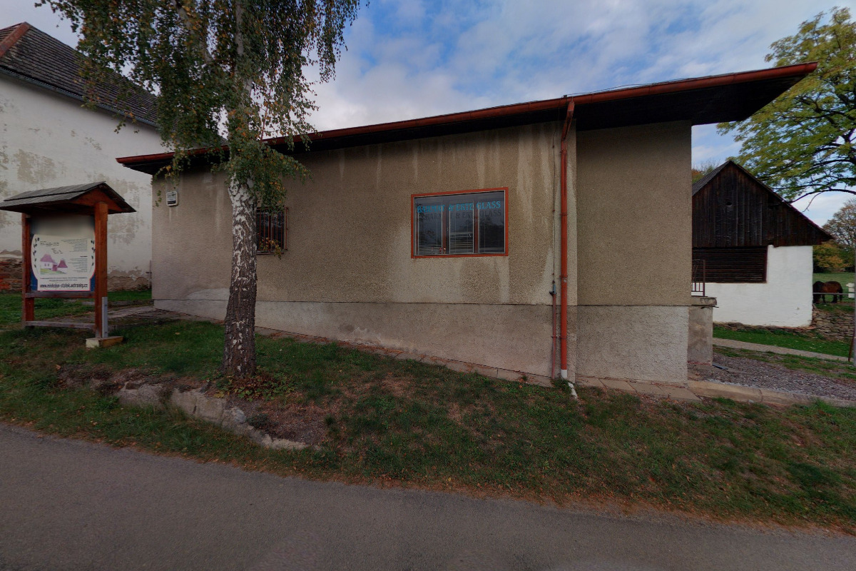 ERTE GLASS - Roman Truhlář