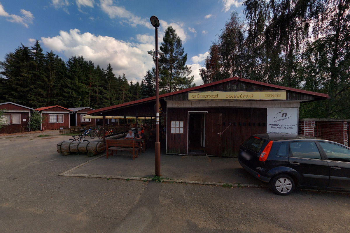 Občerstvení Domanínský rybník foto 4