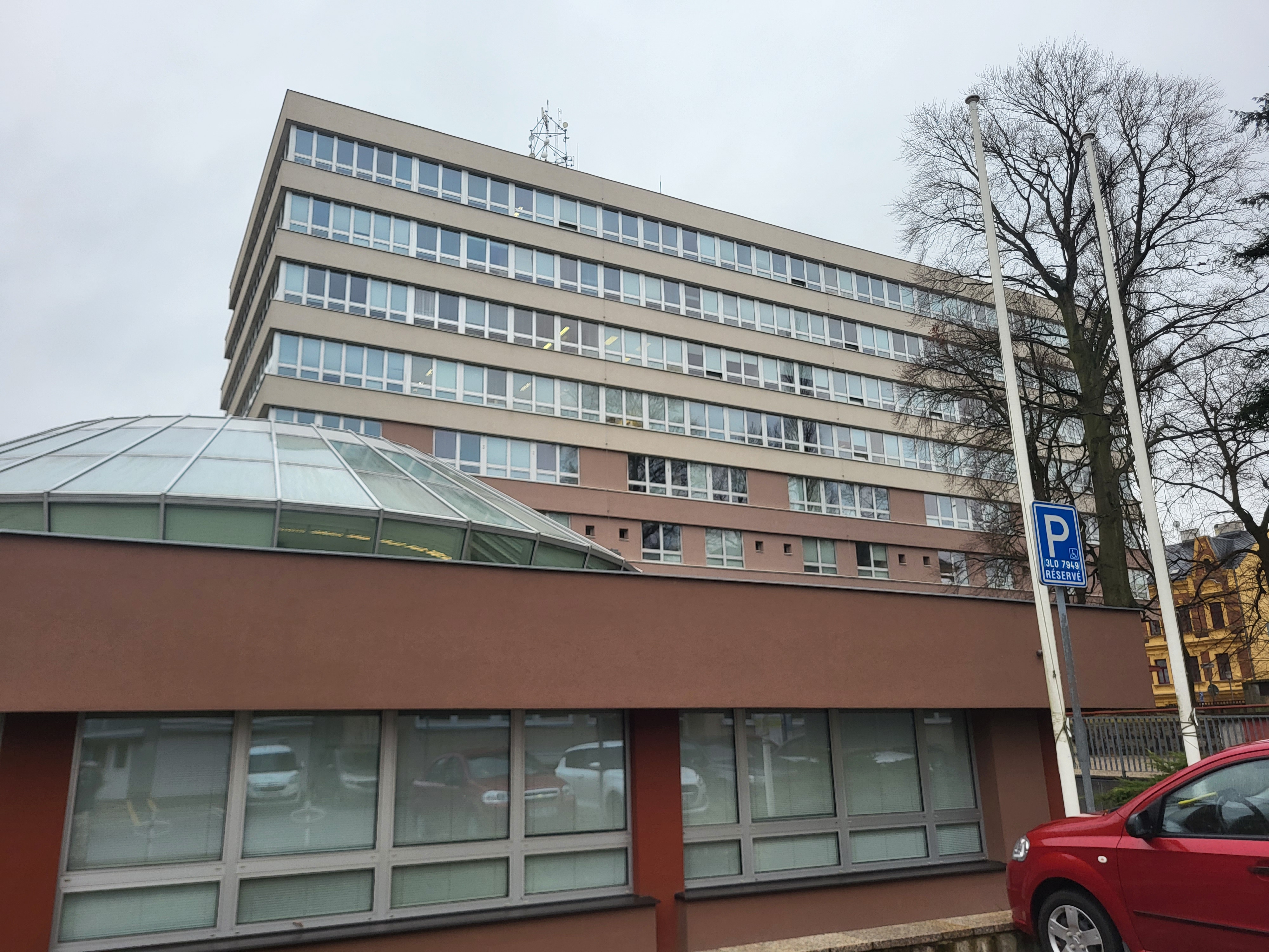Technická univerzita v Liberci - Katedra fyziky Fakulty přírodovědně-humanitní a pedagogické foto 6