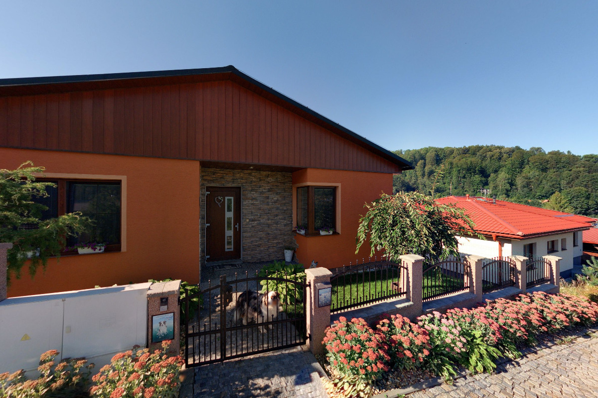 Kadlec - výškové práce, pronájem plošiny a lešení