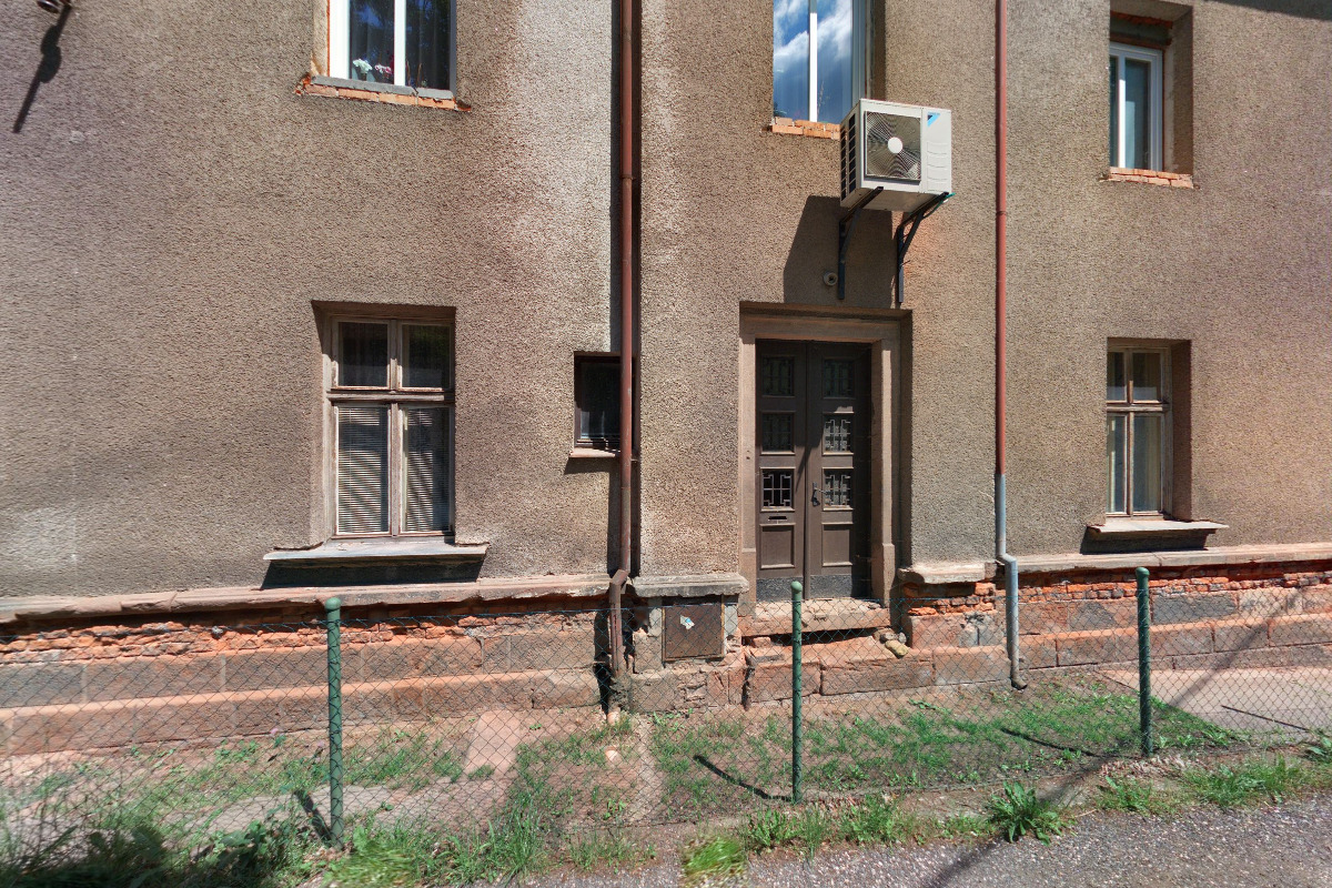 Hodinový manžel Jan Novotný