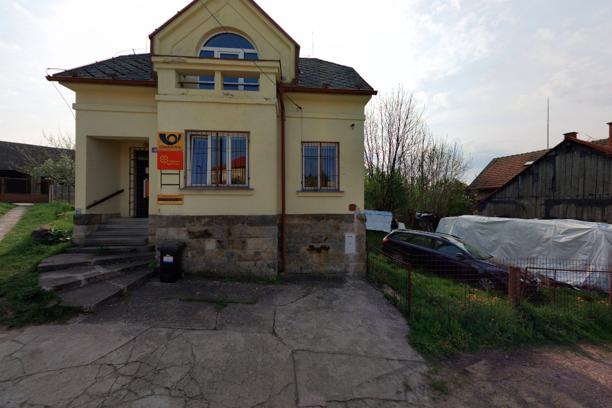 Pošta Holovousy v Podkrkonoší