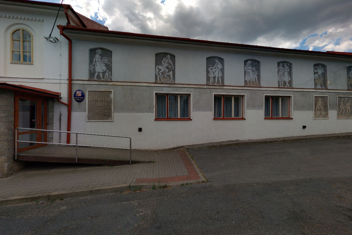 Místní knihovna Křídla