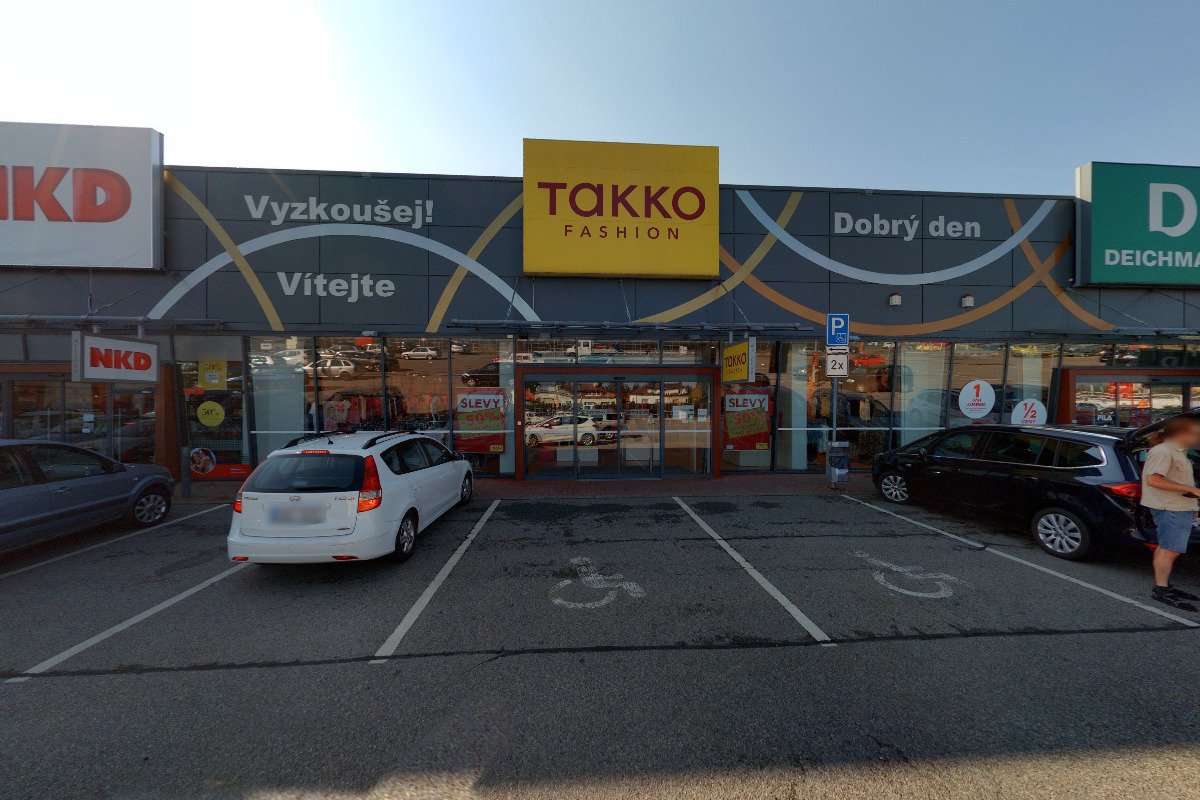 TAKKO FASHION