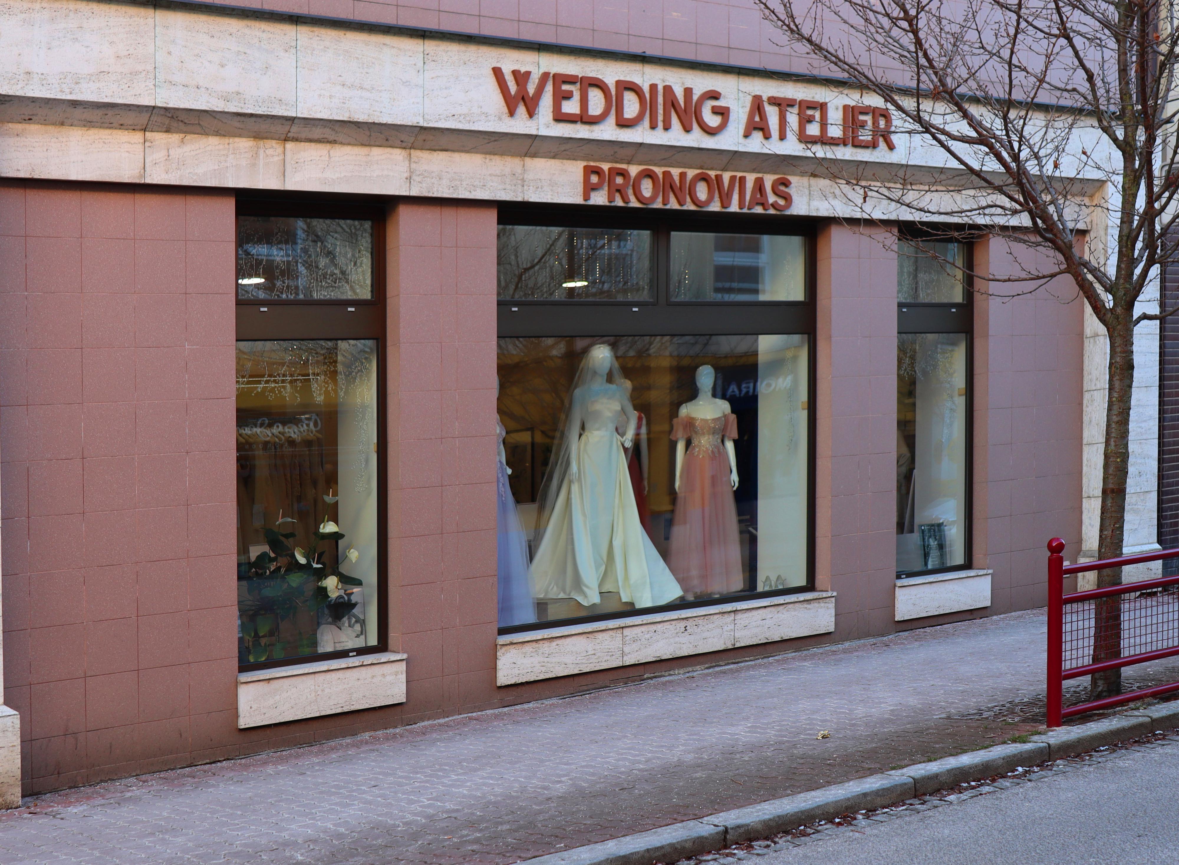 STYLE MODE WEDDING s.r.o./ WEDDING ATELIER foto 2