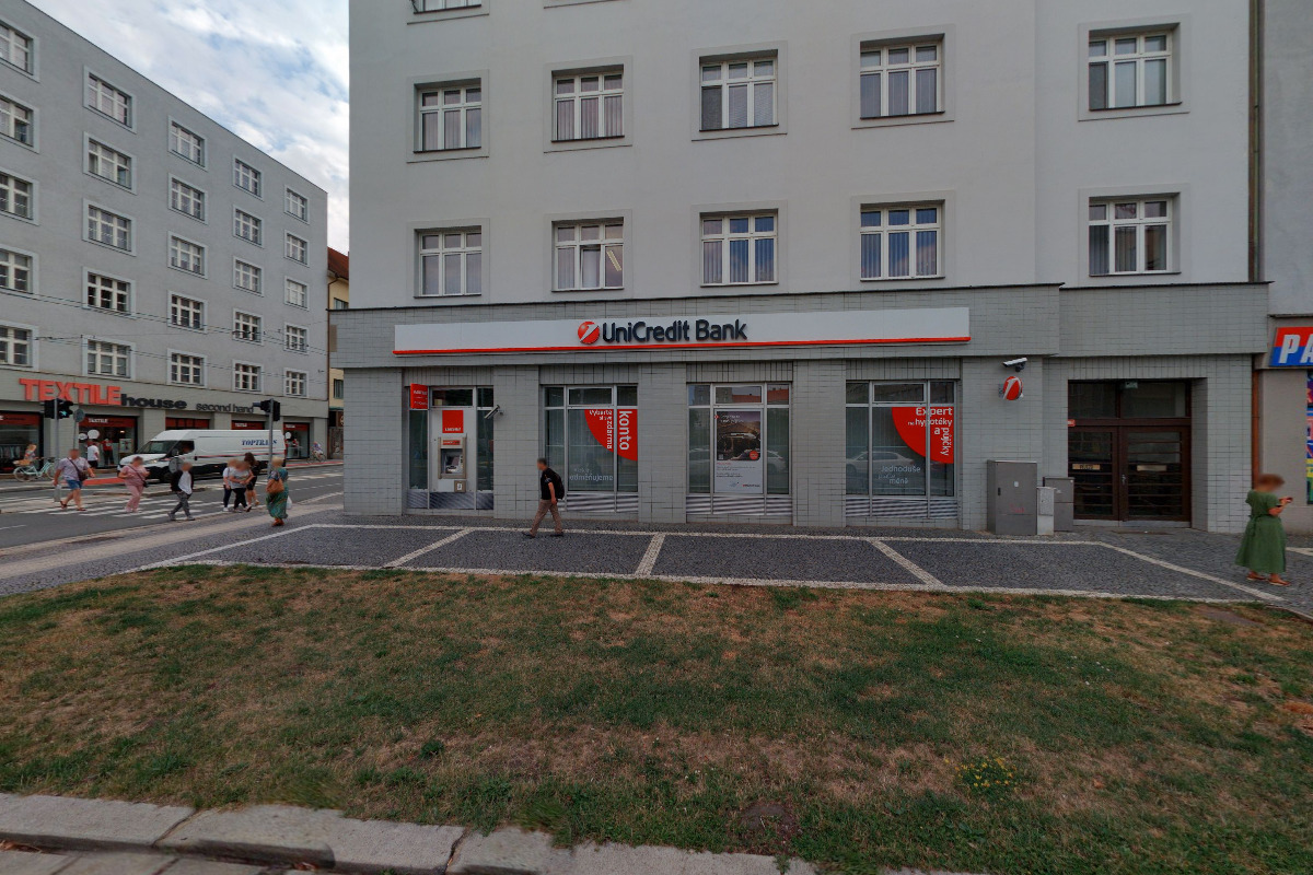UniCredit Bank Czech Republic and Slovakia, a.s. foto 3