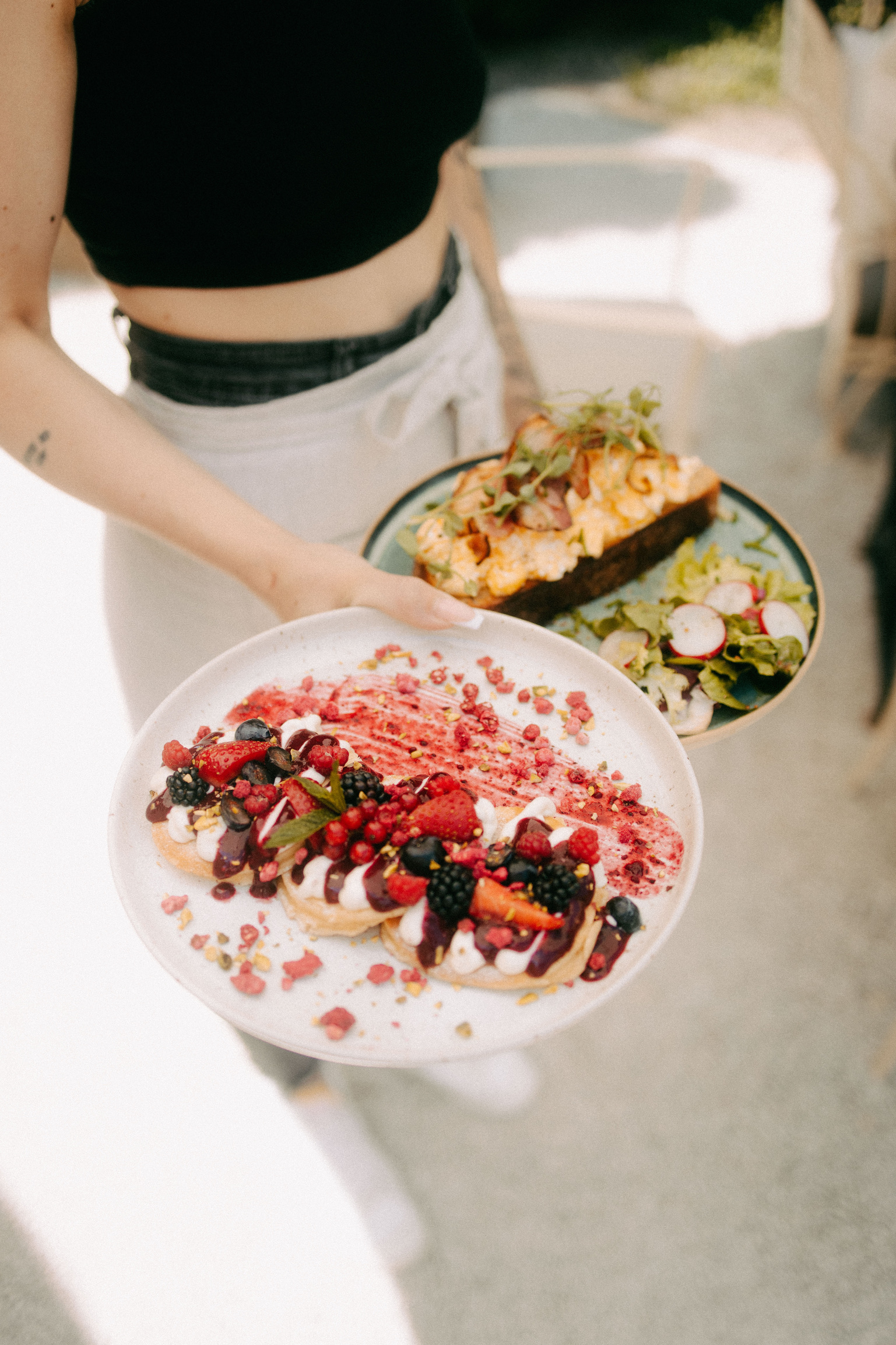 Knoll: na kávu & pohárek