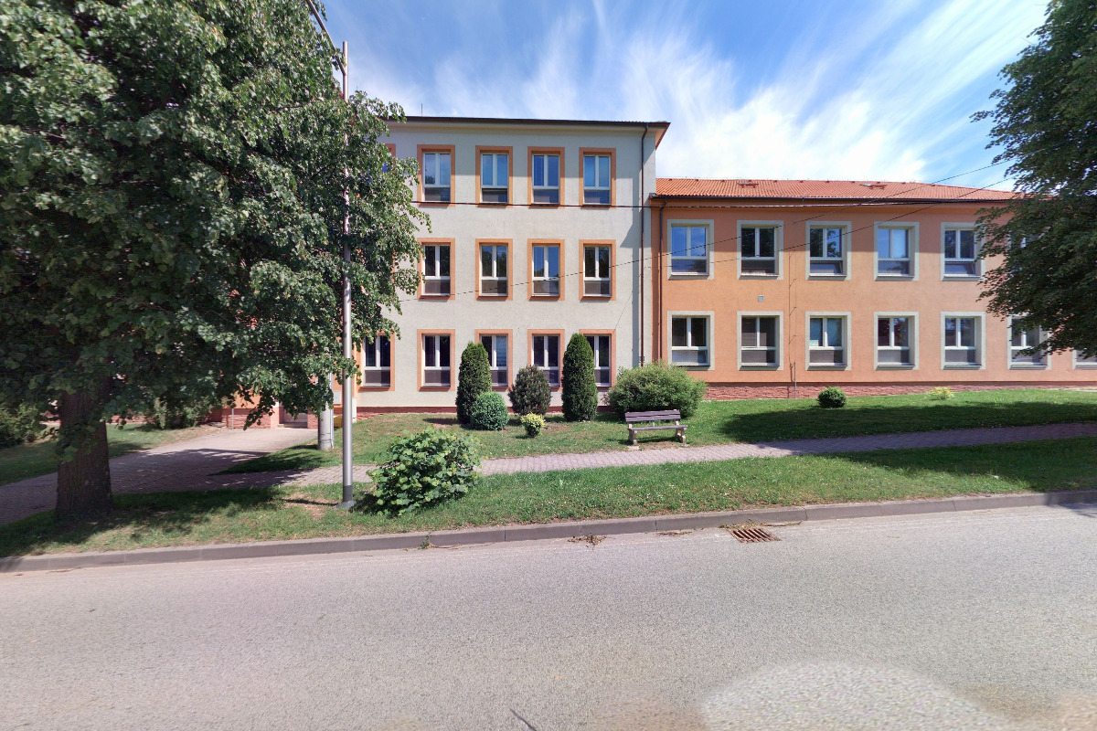 Základní škola a Mateřská škola Předín foto 2