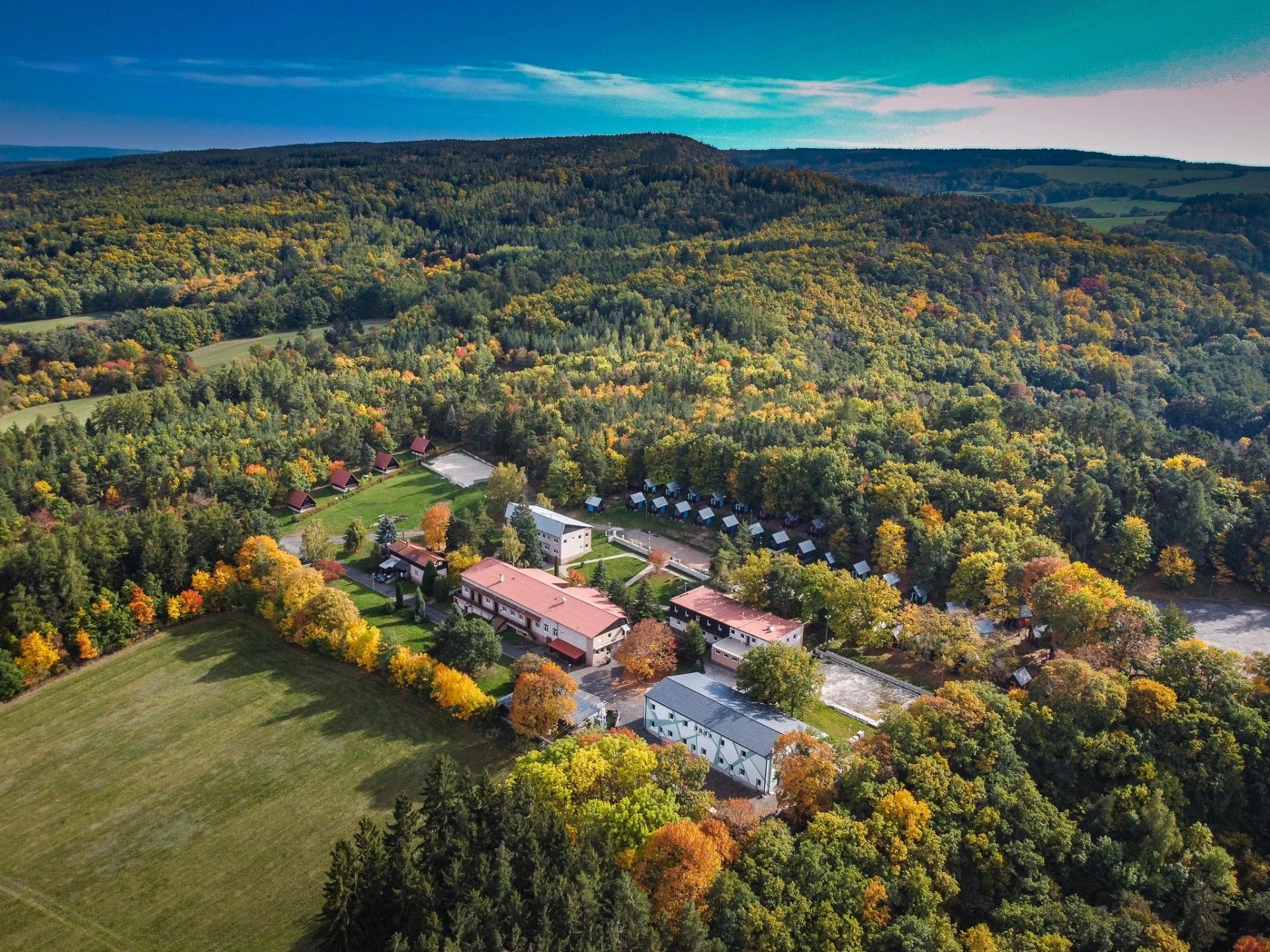 Dětský tábor - Lubenec (Rekreační středisko - Agentura HAUL) foto 4
