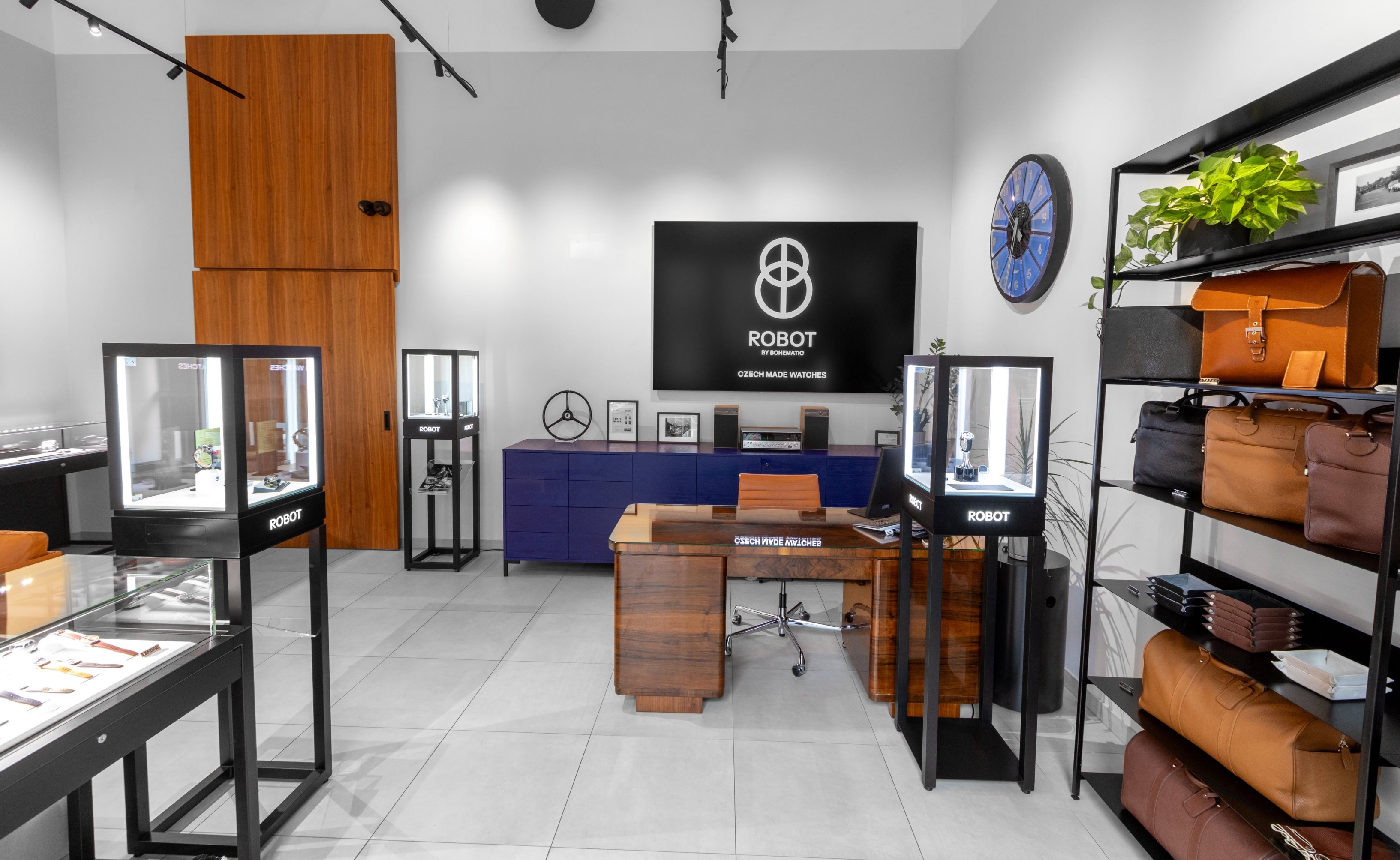 ROBOT Czech Made Watches foto 2