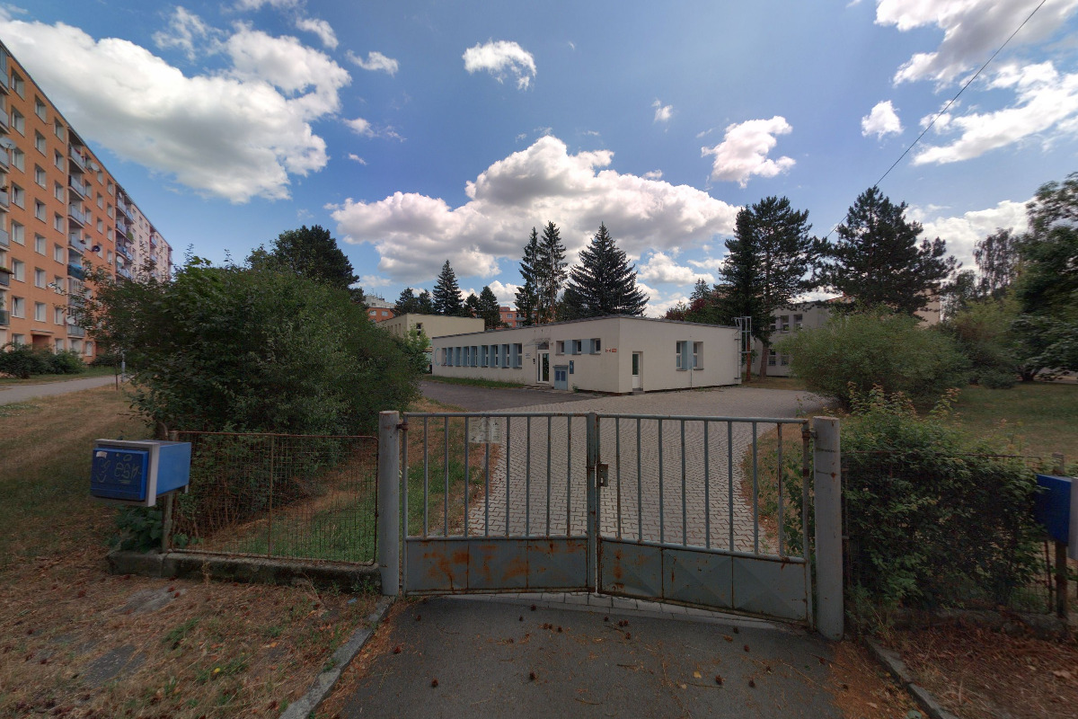 ZŠ a MŠ při Fakultní nemocnici Plzeň, Brojova