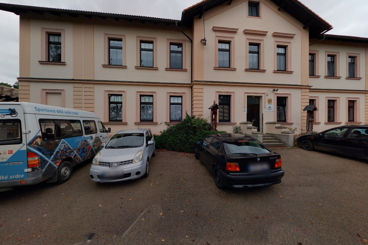 Dětský domov, Nepomuk