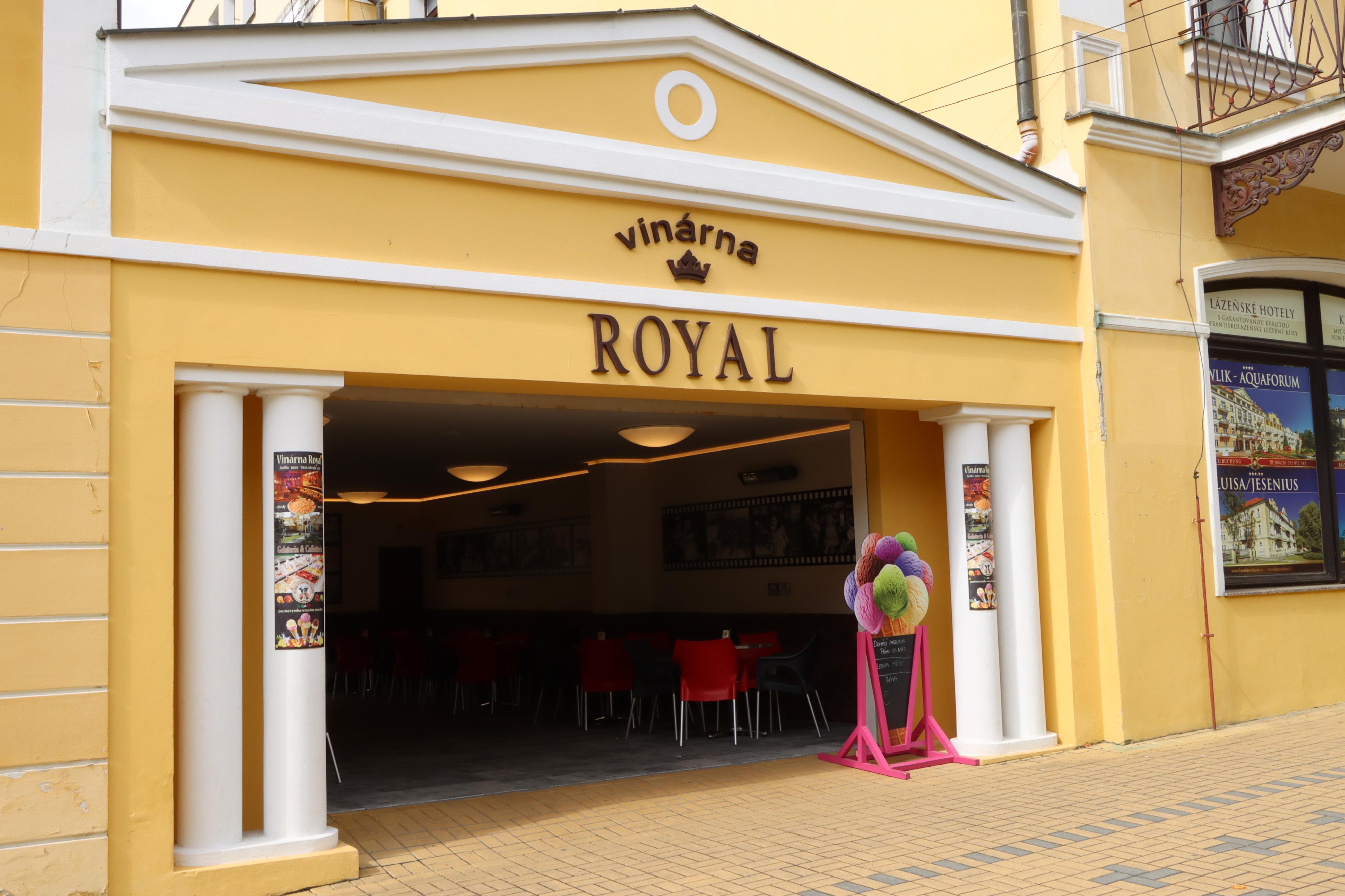 Vinárna  Royal foto 4