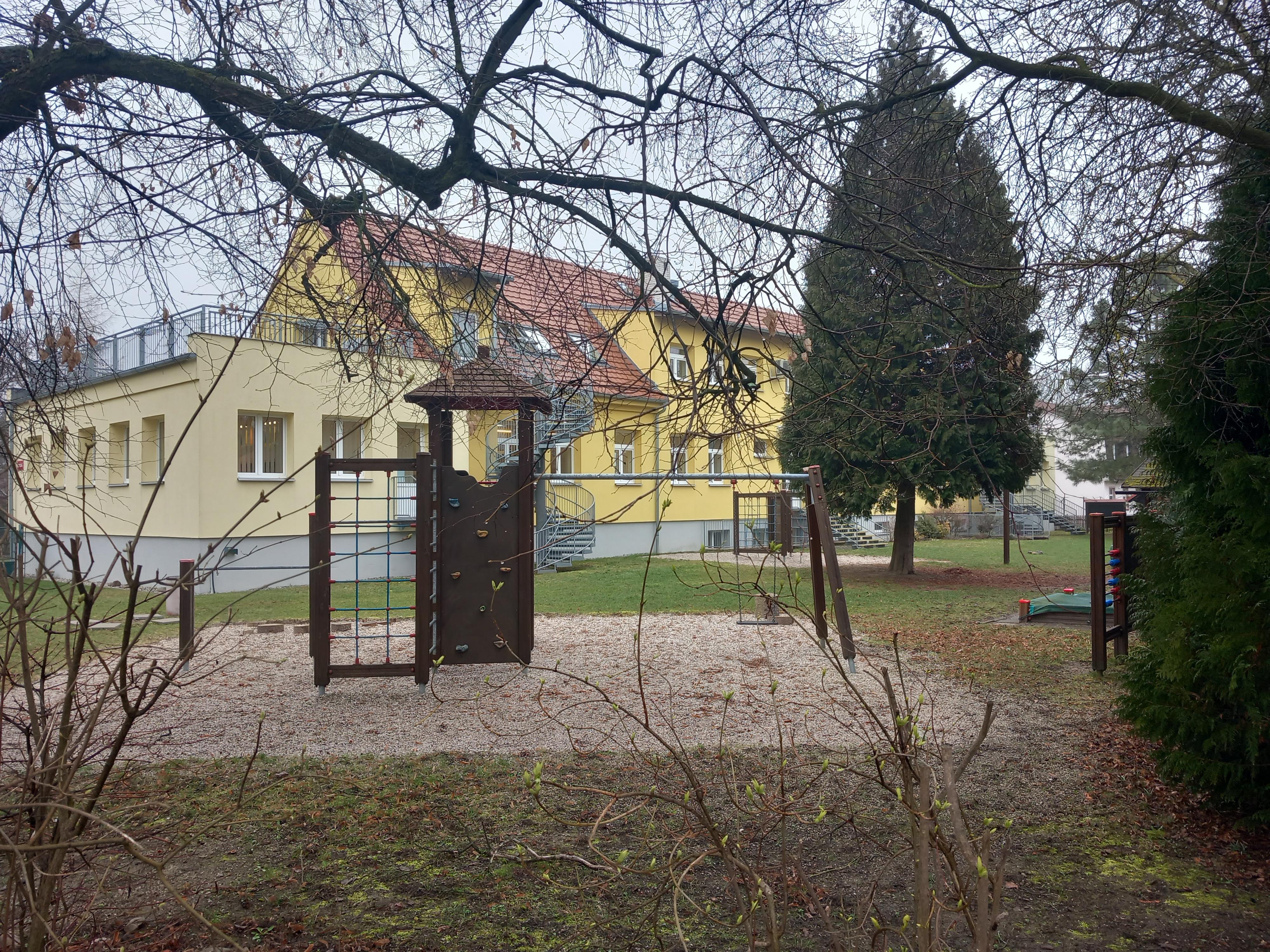 MŠ Chrást foto 2